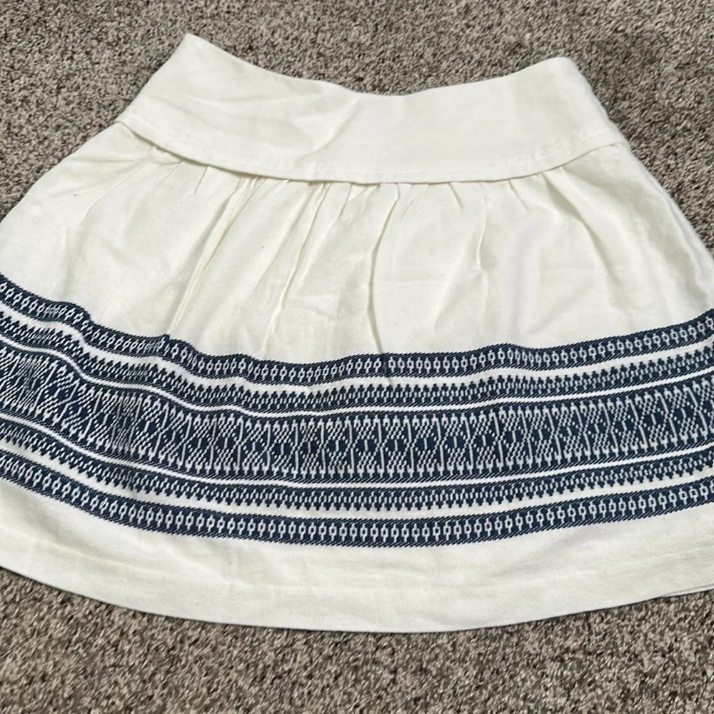J crew cotton skyline in cabana jaguard mini skirt size 2